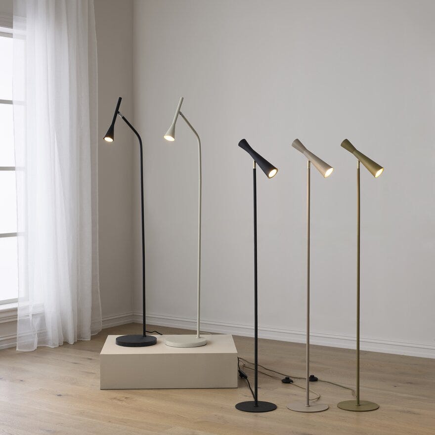 Sindig KVAM Gulvlampe H150 cm i Grå