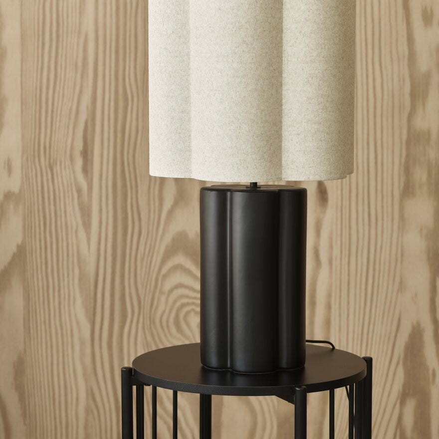 Sindig MORRIS Bordlampe H67 cm i Svart