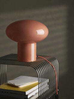 Sindig NOOR Bordlampe H24 cm i Oransje