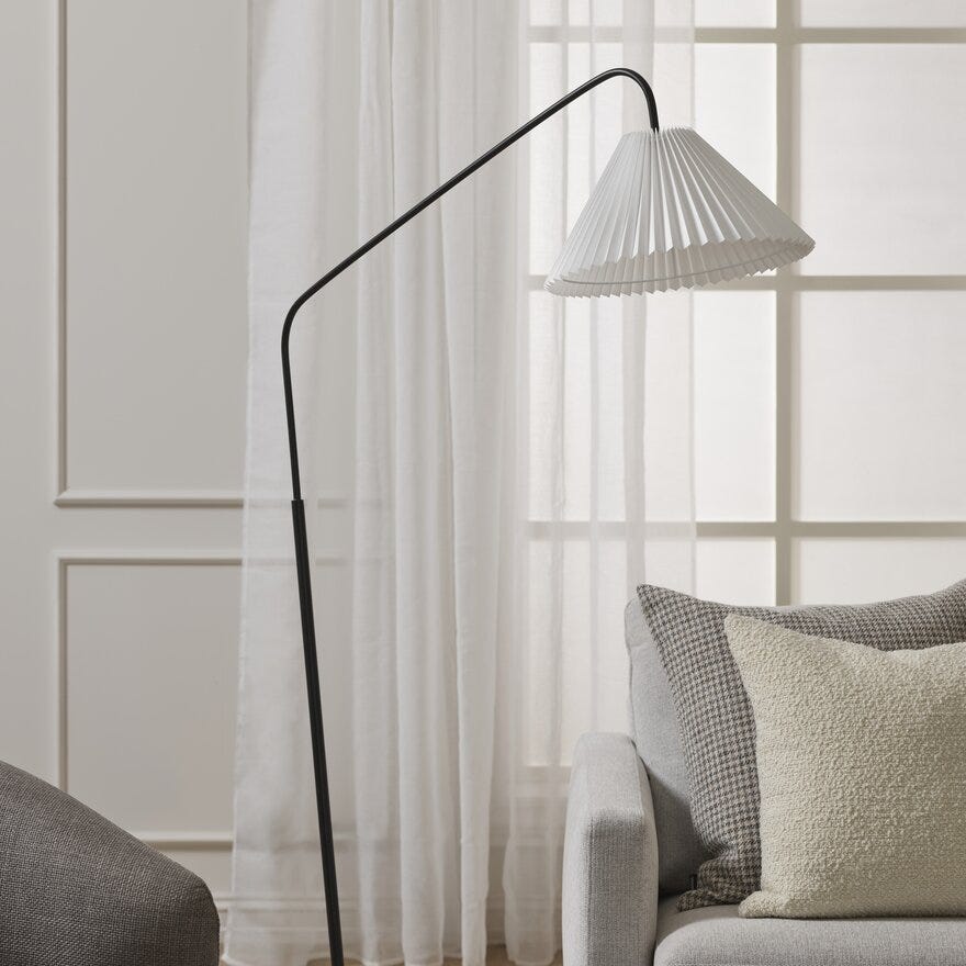 Sindig PLIZ Gulvlampe H160 cm i Svart