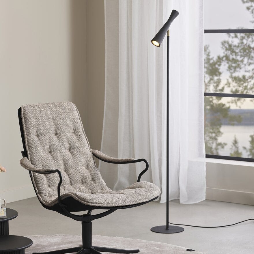 Sindig SCOOP Gulvlampe H143 cm i Svart