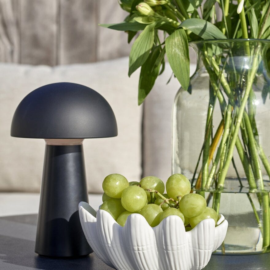 Sindig TO GO Bordlampe oppladbar H22 cm i Svart