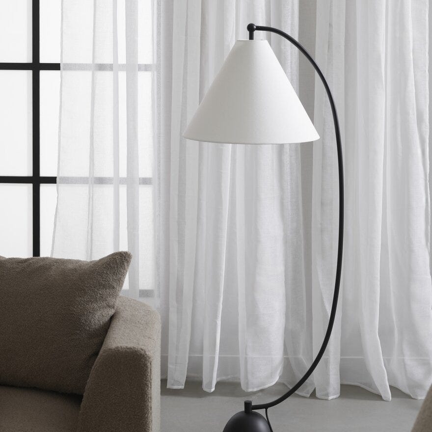 Sindig VINGEL Gulvlampe H151 cm i Hvit