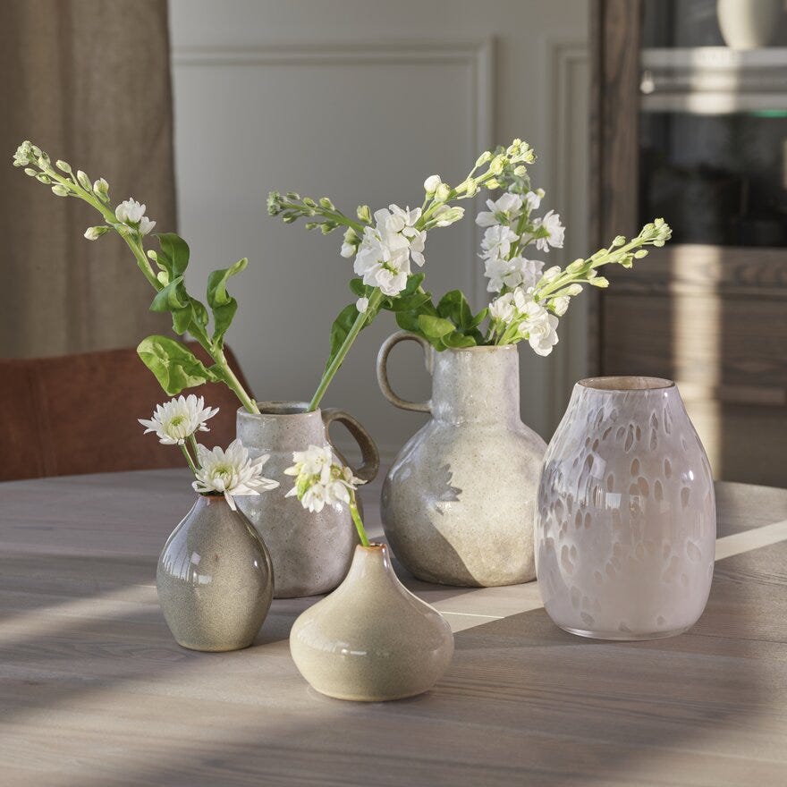Sindig MEXA Vase H21.5 cm i Beige/natur