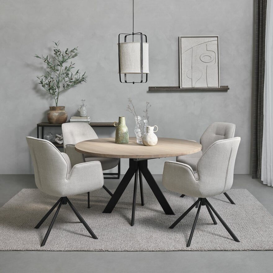 AURA Spisestol med armlene i Beige/natur