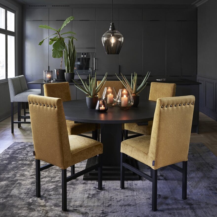 Signature Collection By Halvor Bakke SIGNATURE 1100 Ileggsplate 140x45 cm i Svart designet av Halvor Bakke