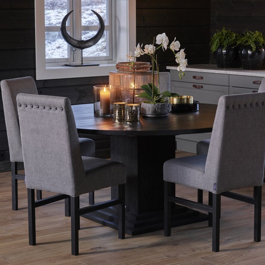 Signature Collection By Halvor Bakke SIGNATURE 1100 Ileggsplate 140x45 cm i Svart designet av Halvor Bakke