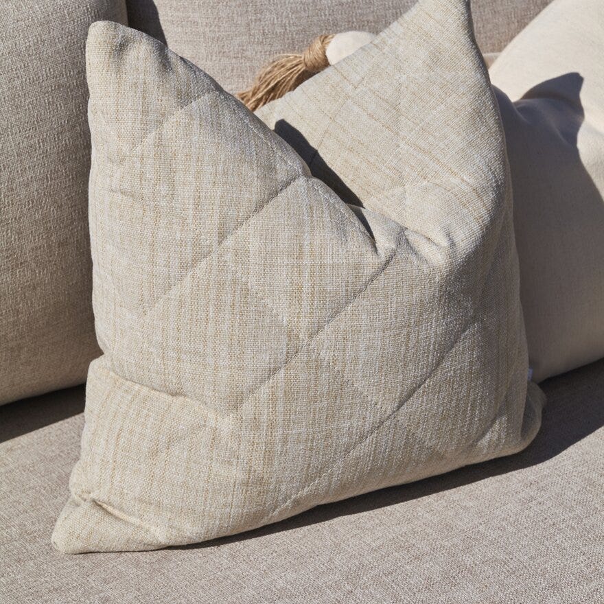 Kathrine Sørland KATHRINE SØRLAND Pute 50x50 cm i Beige/natur designet av Kathrine Sørland