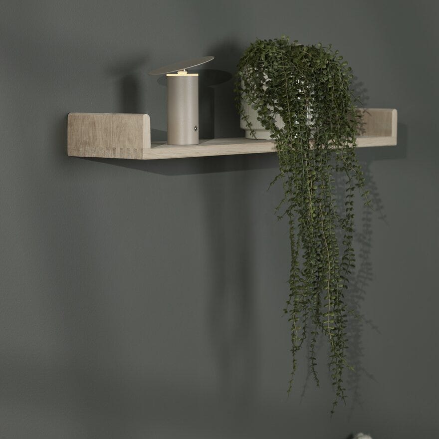 Sindig TIPP Bordlampe oppladbar Ø13 cm i Beige/natur