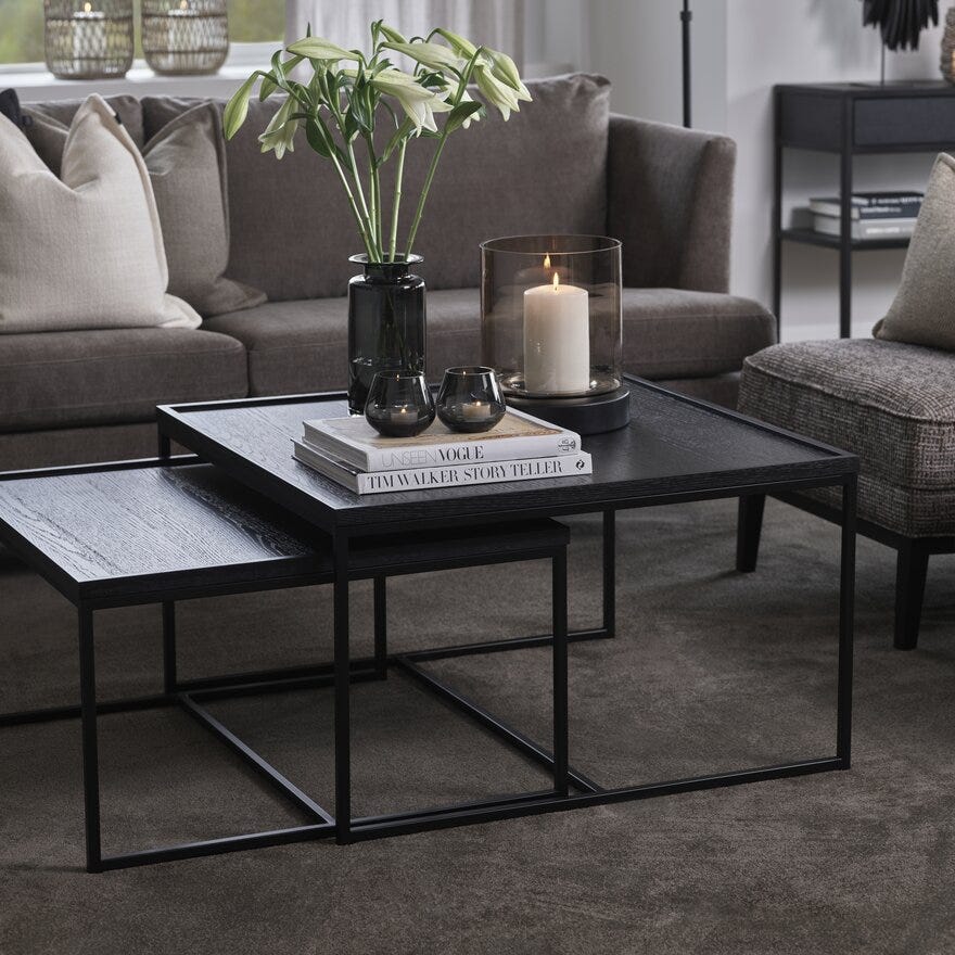 Signature Collection By Halvor Bakke SC 3351 Sofabord 80x80 cm i Svart designet av Halvor Bakke