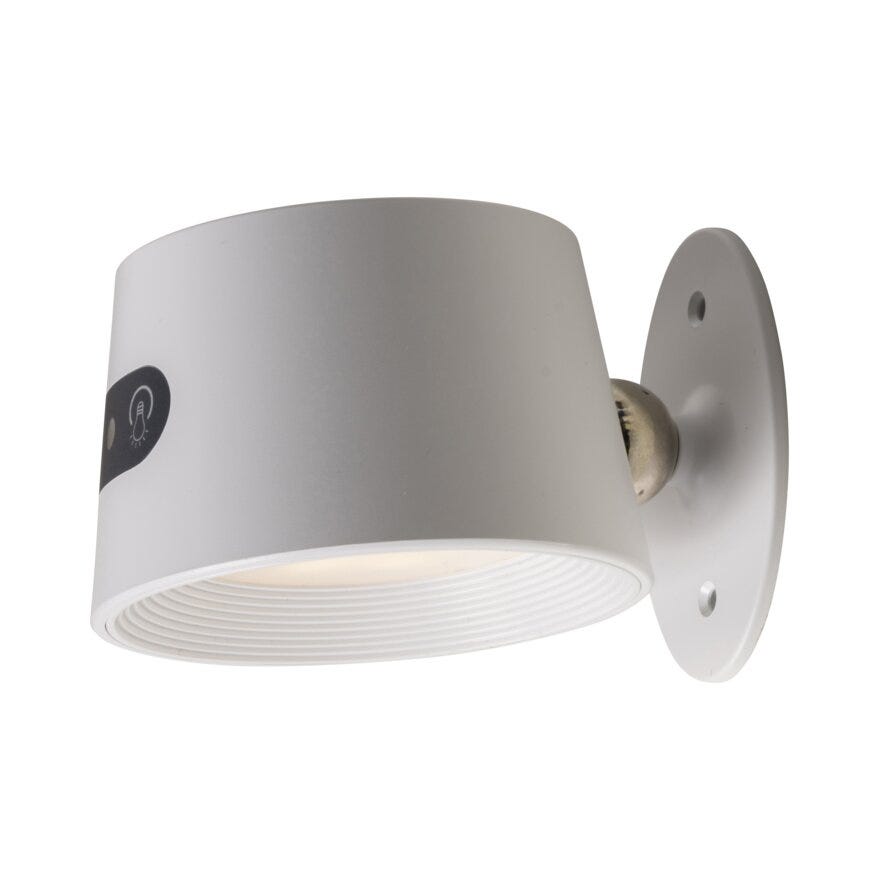 CHARGE Vegglampe H10 cm i Hvit