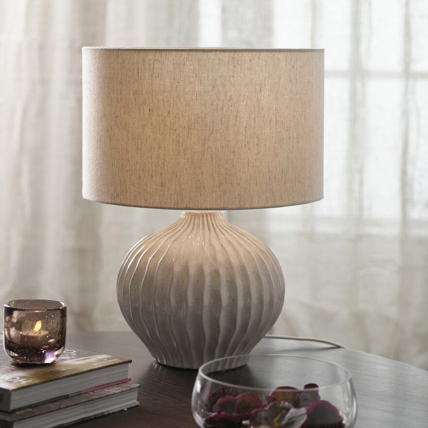 Sindig FABRIS Bordlampe H48 cm i Hvit