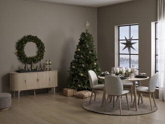 Ly FJELLVIK Juletre med lys H210 cm i Grønn