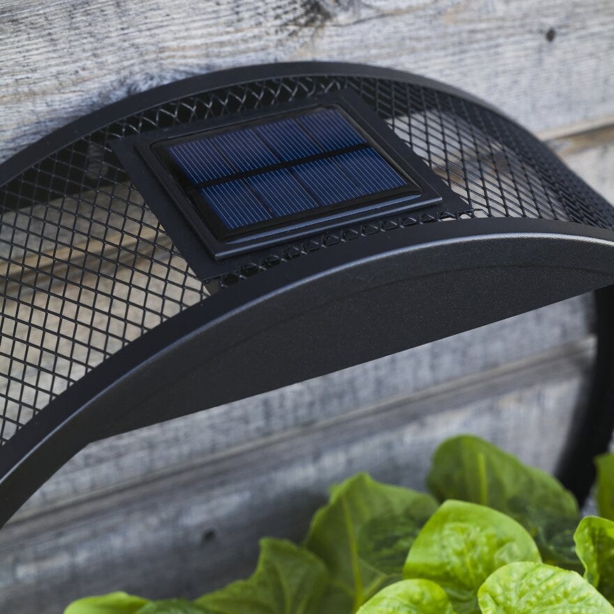 MADISON Solcellelampe H35 cm i Svart