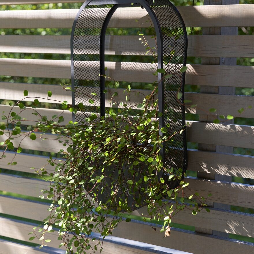 MADISON Solcellelampe H50 cm i Svart