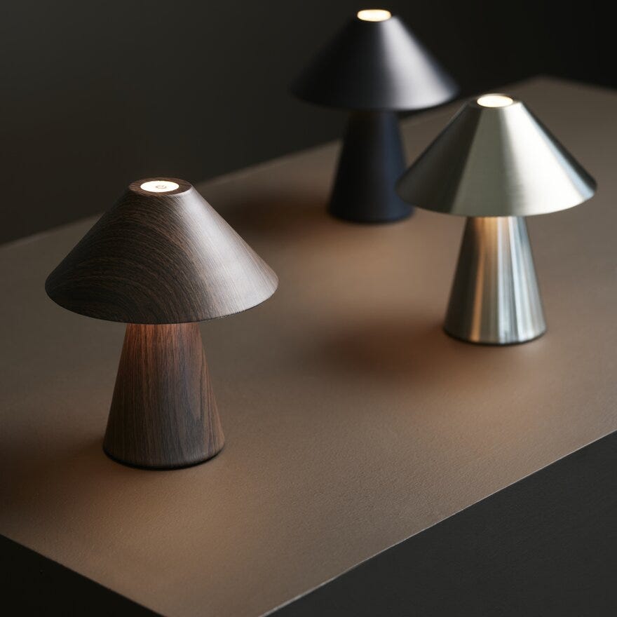 Sindig MASSI Bordlampe oppladbar Ø15 cm i Sølv