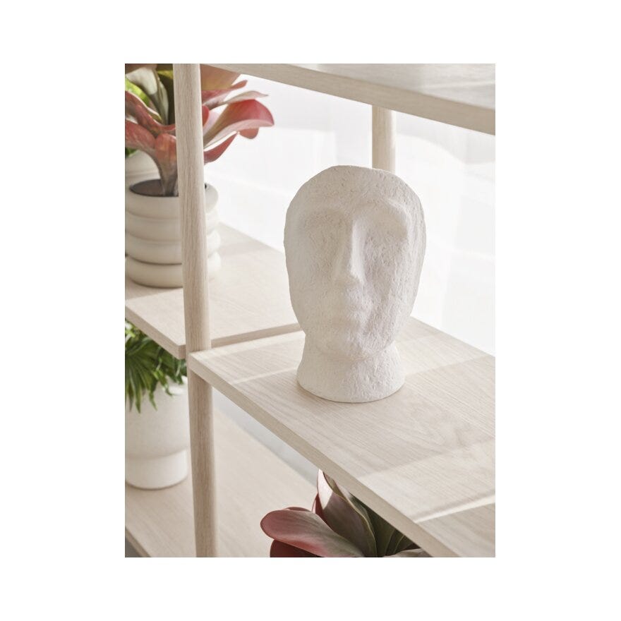 MIKA Skulptur 15x17 cm i Beige/natur
