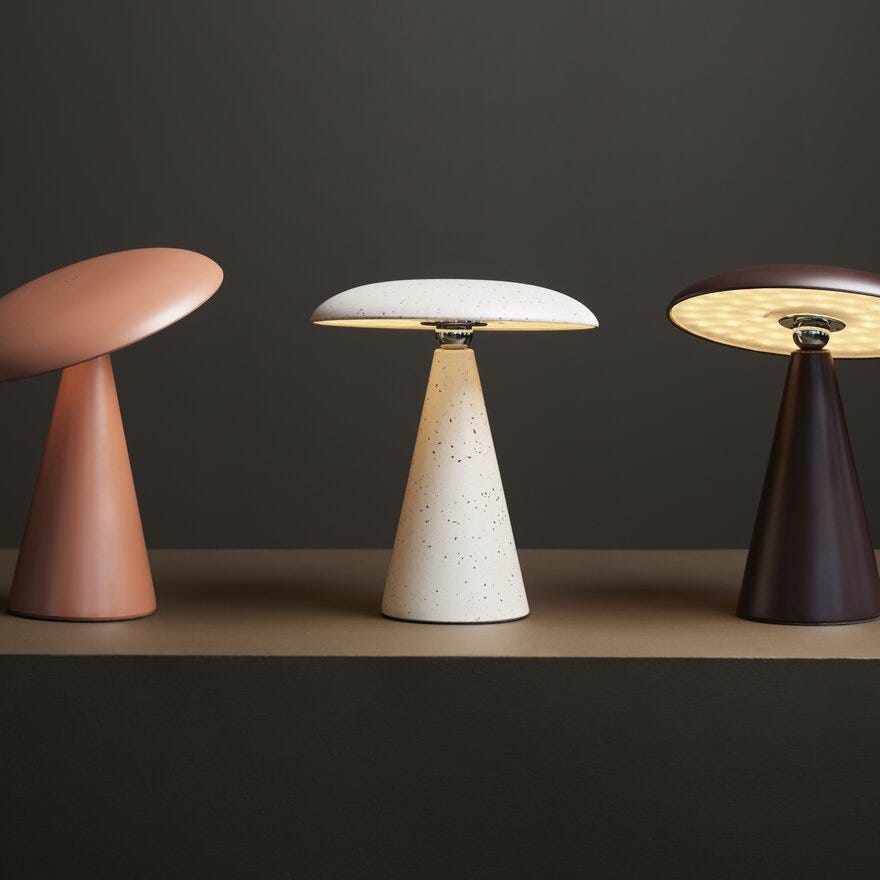 Sindig PORCINI Bordlampe oppladbar Ø23 cm i Brun
