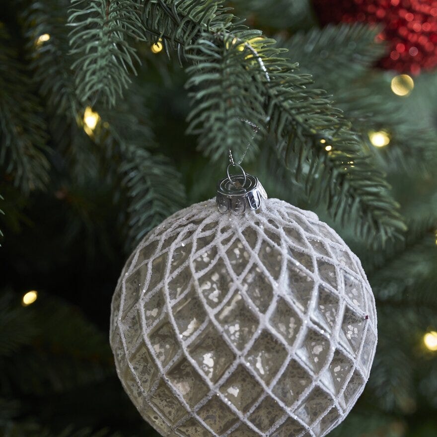 VAFFEL Julekule Ø10 cm i Beige/natur