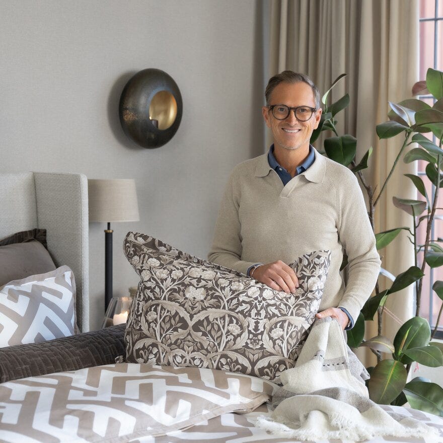 Bedtime Story By Halvor Bakke HAZENDAL Sengesett 140x200 cm i Brun designet av Halvor Bakke