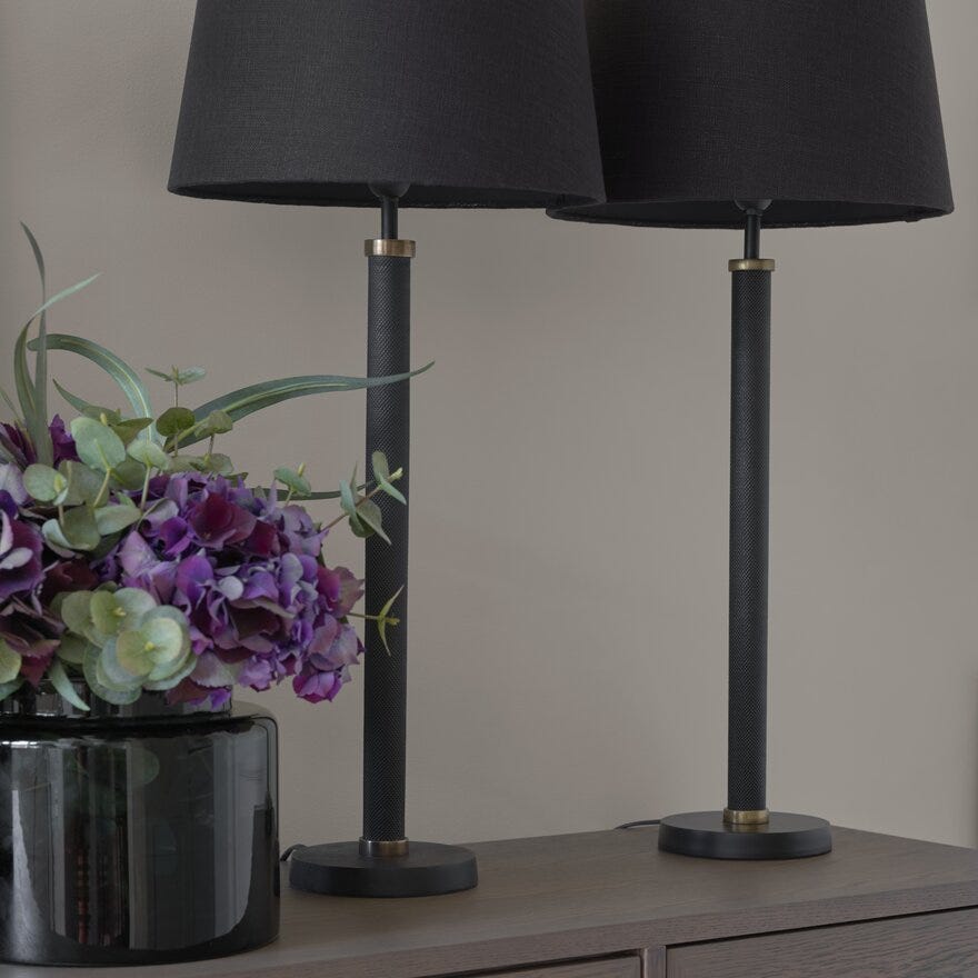 Halvor Bakke PURO Lampeskjerm Ø33 cm i Svart designet av Halvor Bakke