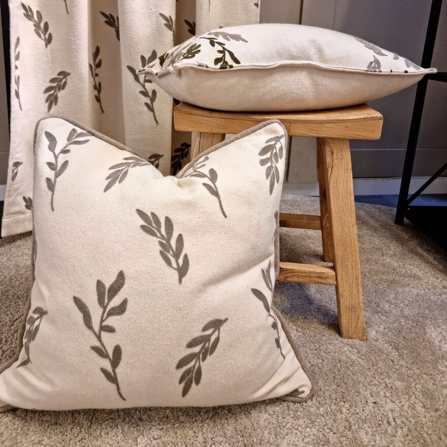 Rebell VERA Pynteputetrekk 60x60 cm i Beige/natur