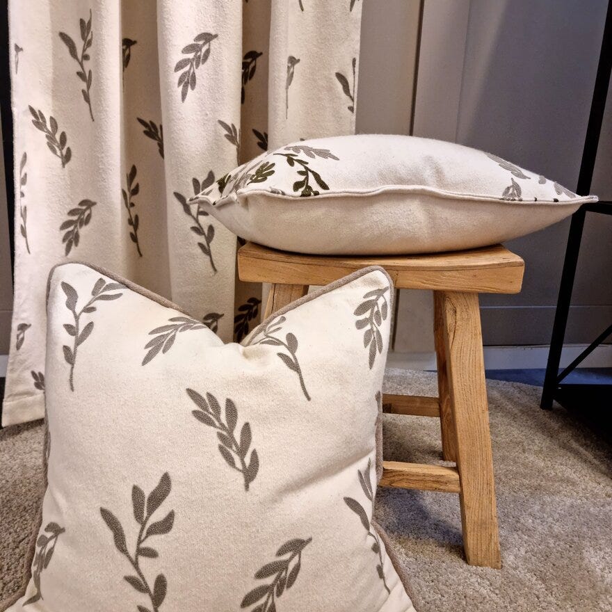 Rebell VILMA Pynteputetrekk 40x60 cm i Beige/natur