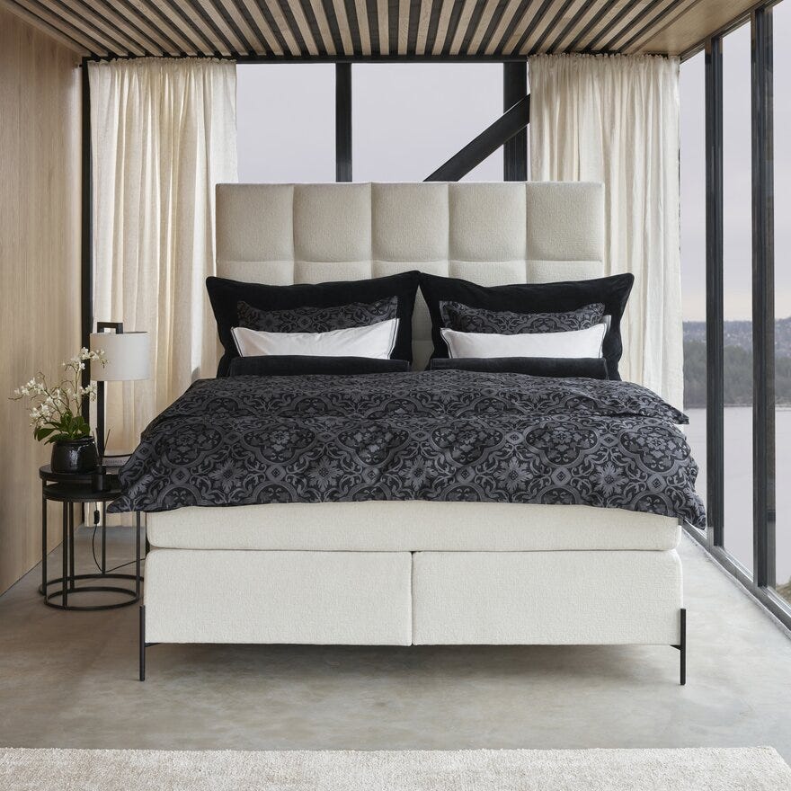 Signature Collection Sleeping LINDØY Kontinentalseng 180x200 cm i Beige/natur