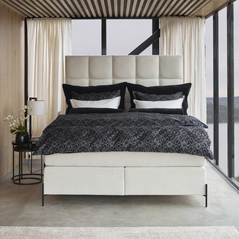 Signature Collection Sleeping LINDØY Kontinentalseng 180x200 cm i Beige/natur
