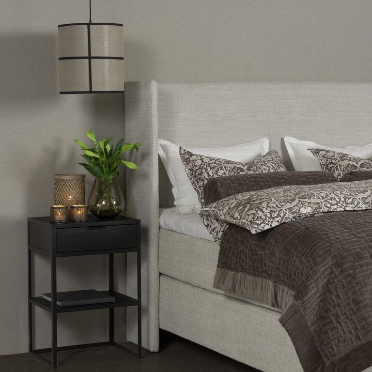 Signature Collection Sleeping BJERKØY Kontinentalseng 150x200 cm i Beige/natur designet av Halvor Bakke