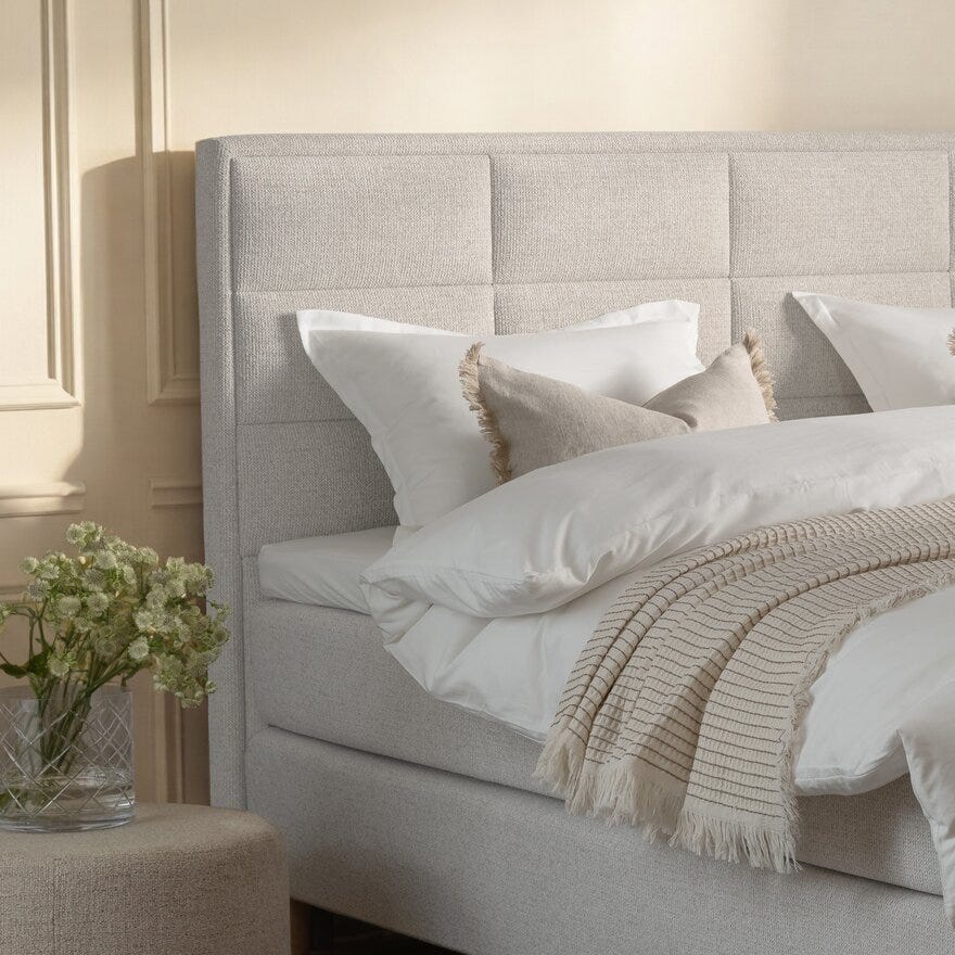 Signature Collection Sleeping HERØY Kontinentalseng 140x200 cm i Beige/natur