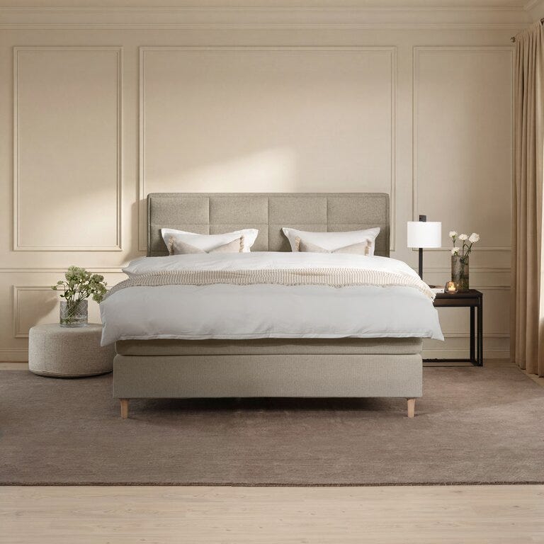 Signature Collection Sleeping HERØY Kontinentalseng 140x200 cm i Beige/natur
