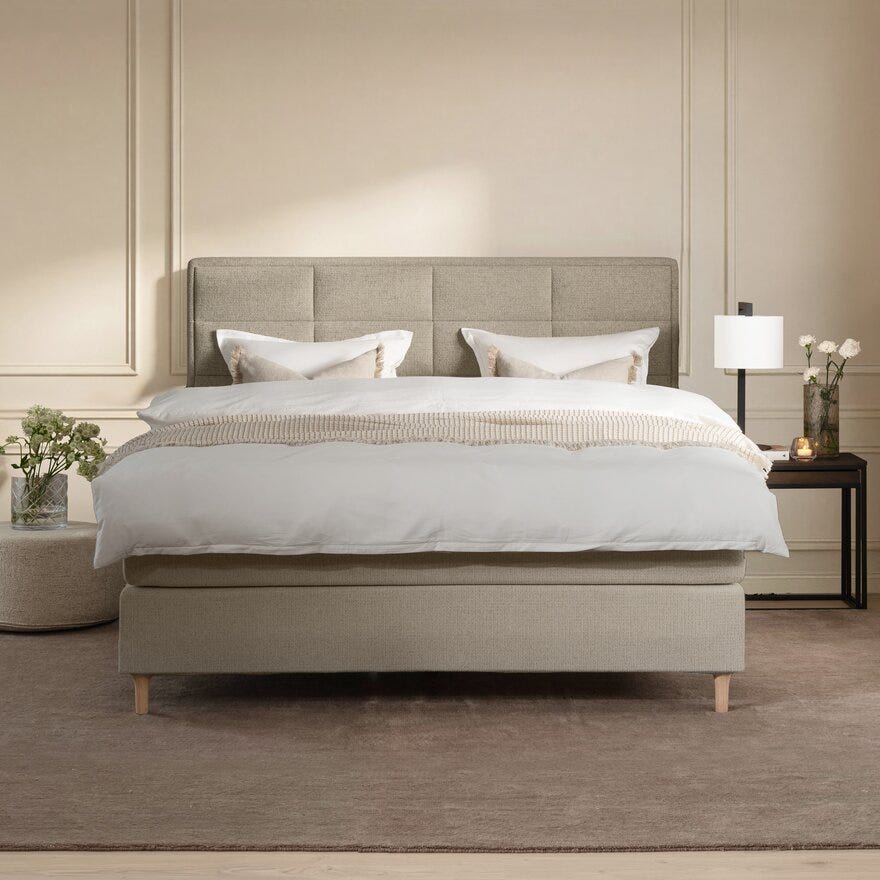 Signature Collection Sleeping HERØY Kontinentalseng 140x200 cm i Beige/natur