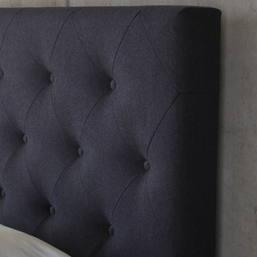 Signature Collection Sleeping HITRA Sengegavl 180x134 cm i Grå