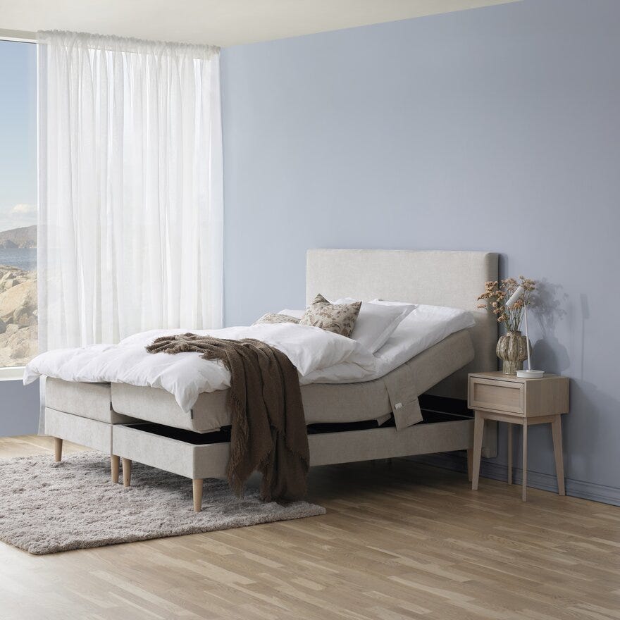 Signature Collection Sleeping HITRA Regulerbar seng 180x200 cm i Beige/natur