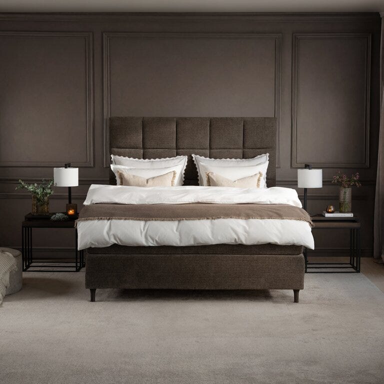 Signature Collection Sleeping LINDØY Kontinentalseng 140x200 cm i Brun