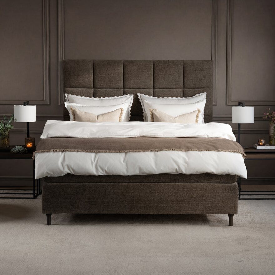 Signature Collection Sleeping LINDØY Kontinentalseng 140x200 cm i Brun