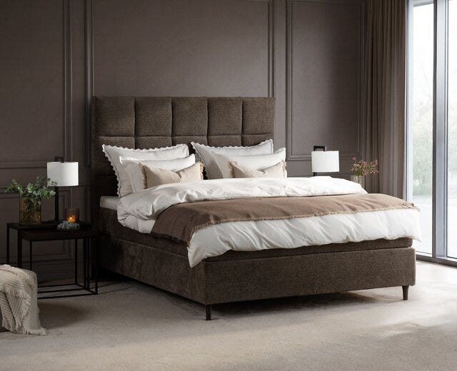 Signature Collection Sleeping LINDØY Kontinentalseng 140x200 cm i Brun