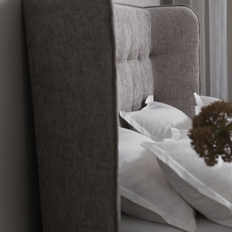 Signature Collection Sleeping LOVUND Sengegavl 195x155 cm i Beige/natur