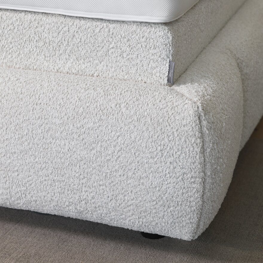 Signature Collection Sleeping NOTTING HILL Seng med gavl 140x200 cm i Beige/natur