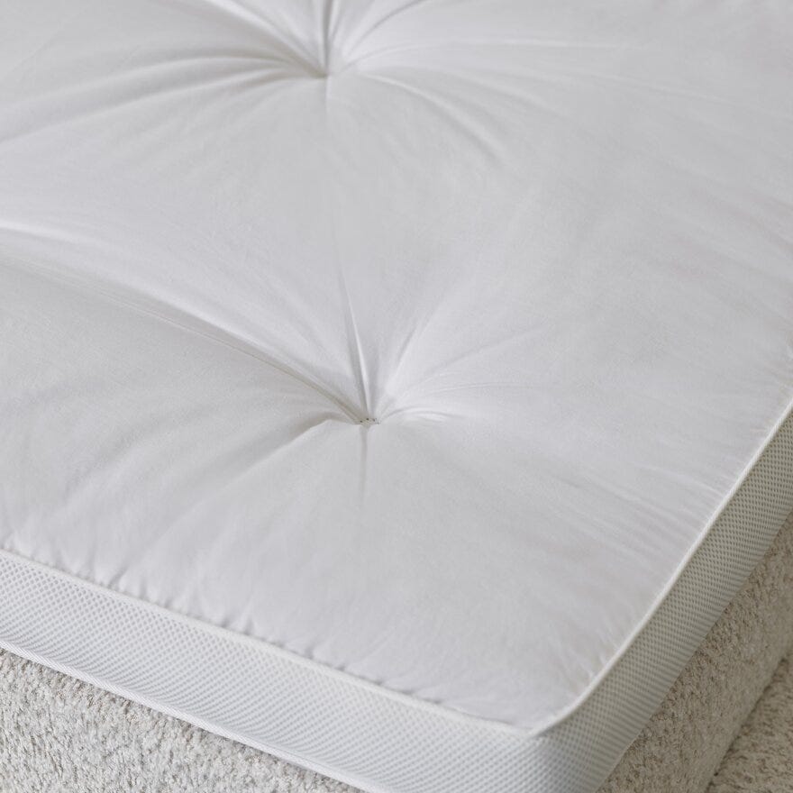 Signature Collection Sleeping NOTTING HILL Seng med gavl 140x200 cm i Beige/natur
