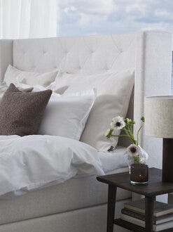 Signature Collection Sleeping SANDØ Kontinentalseng med gavl 210x210 cm i Beige/natur