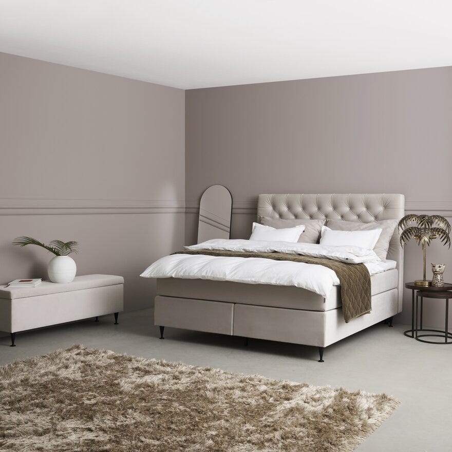 Signature Collection Sleeping VEGA Regulerbar seng 180x200 cm i Beige/natur