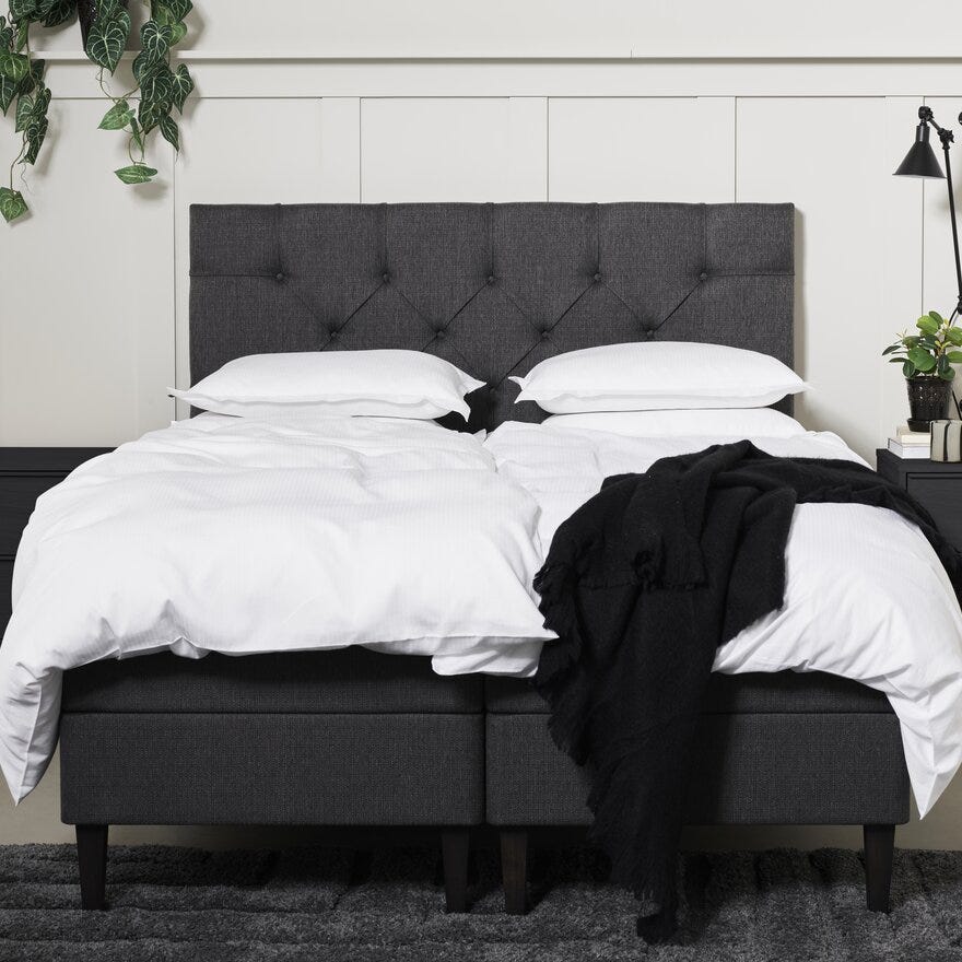 Sindig EBBA Pledd 130x150 cm i Svart