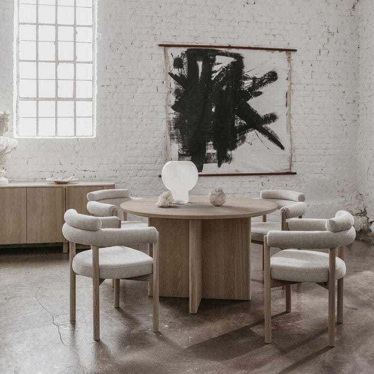 Bohus Exclusive by Storm Storm RITZ Rundt spisebord Ø130 cm i Beige/natur designet av Storm Pedersen