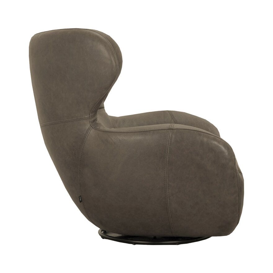 Vilmers SHELL Hvilestol i Beige/natur designet av Ian Archer