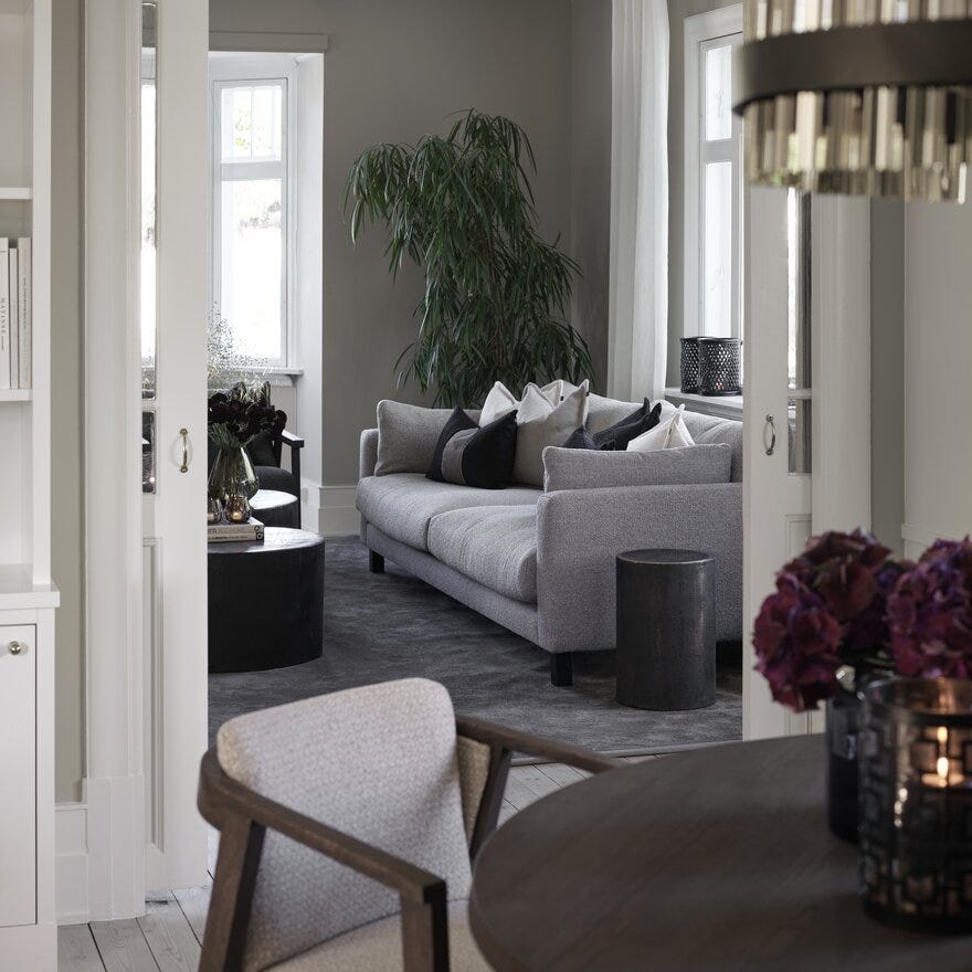 Signature Collection By Halvor Bakke SIGNATURE 250 3 seter i Beige/natur designet av Halvor Bakke