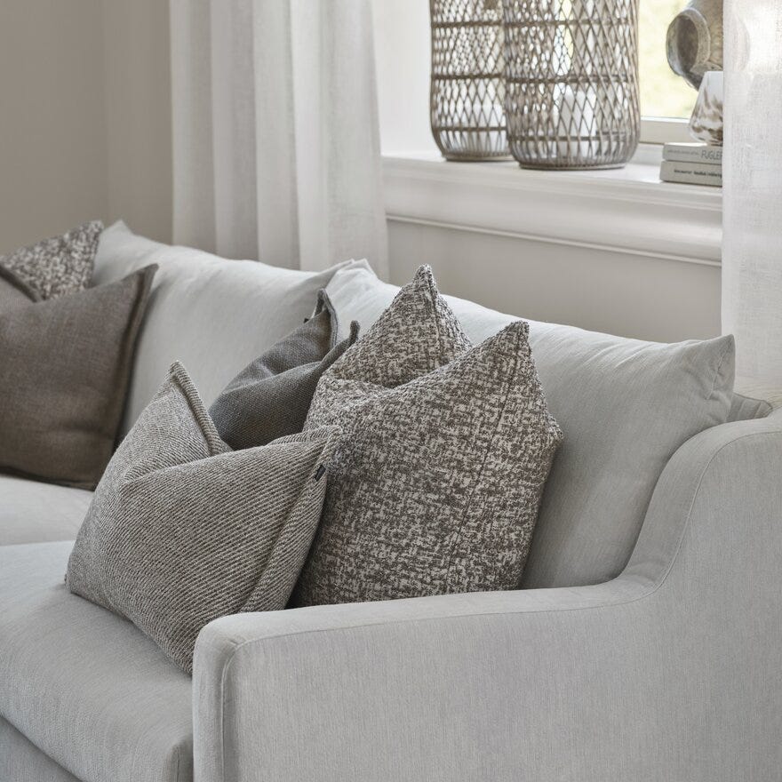 Signature Collection By Halvor Bakke SIGNATURE 700 3 seter XL i Beige/natur designet av Halvor Bakke