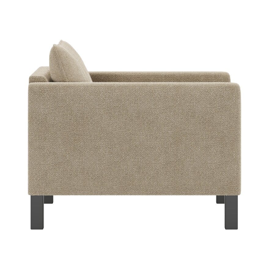 Signature Collection By Halvor Bakke SIGNATURE 850 Lenestol i Beige/natur designet av Halvor Bakke