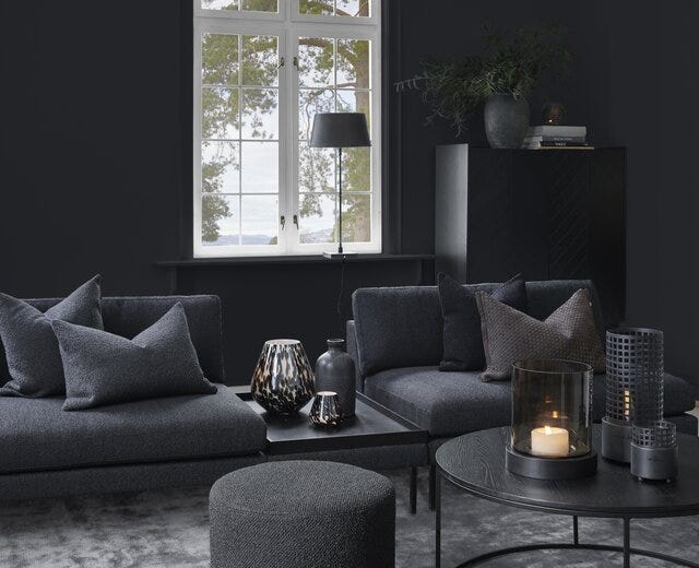 Signature Collection By Halvor Bakke SIGNATURE 900 Pall i Svart designet av Halvor Bakke